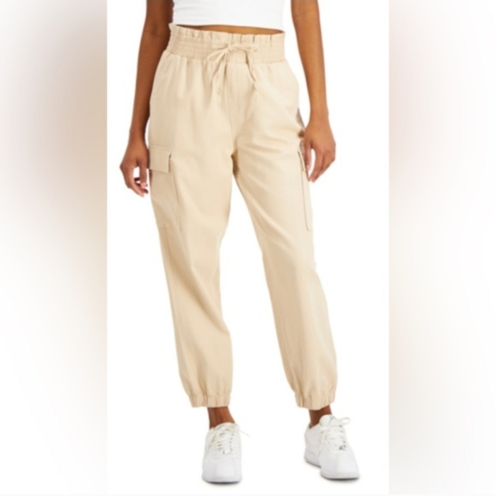 NWT Vanilla Star Smocked Waist Jogger Pants Size L